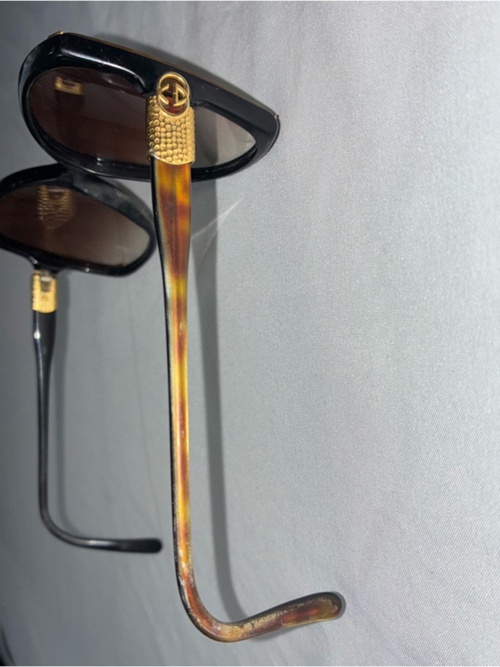 Gucci Black Frame Brown Gradient Lens Women’s Sunglasses - Picture 6 of 10